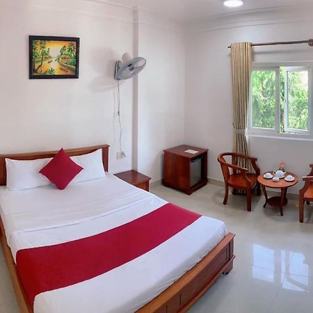 Dong Do Hotel Ho Chi Minh-stad Buitenkant foto