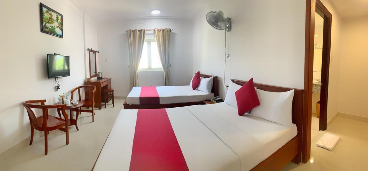 Dong Do Hotel Ho Chi Minh-stad Buitenkant foto
