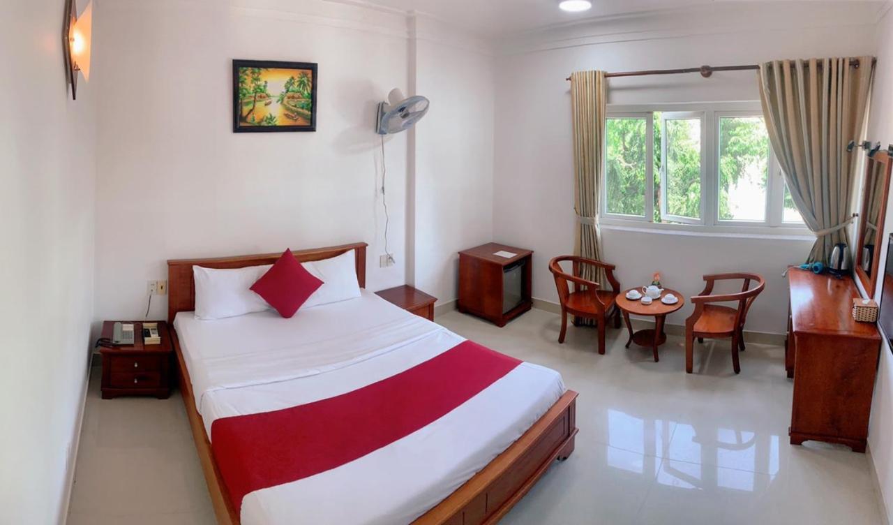 Dong Do Hotel Ho Chi Minh-stad Buitenkant foto