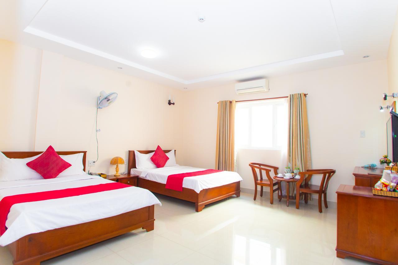 Dong Do Hotel Ho Chi Minh-stad Buitenkant foto