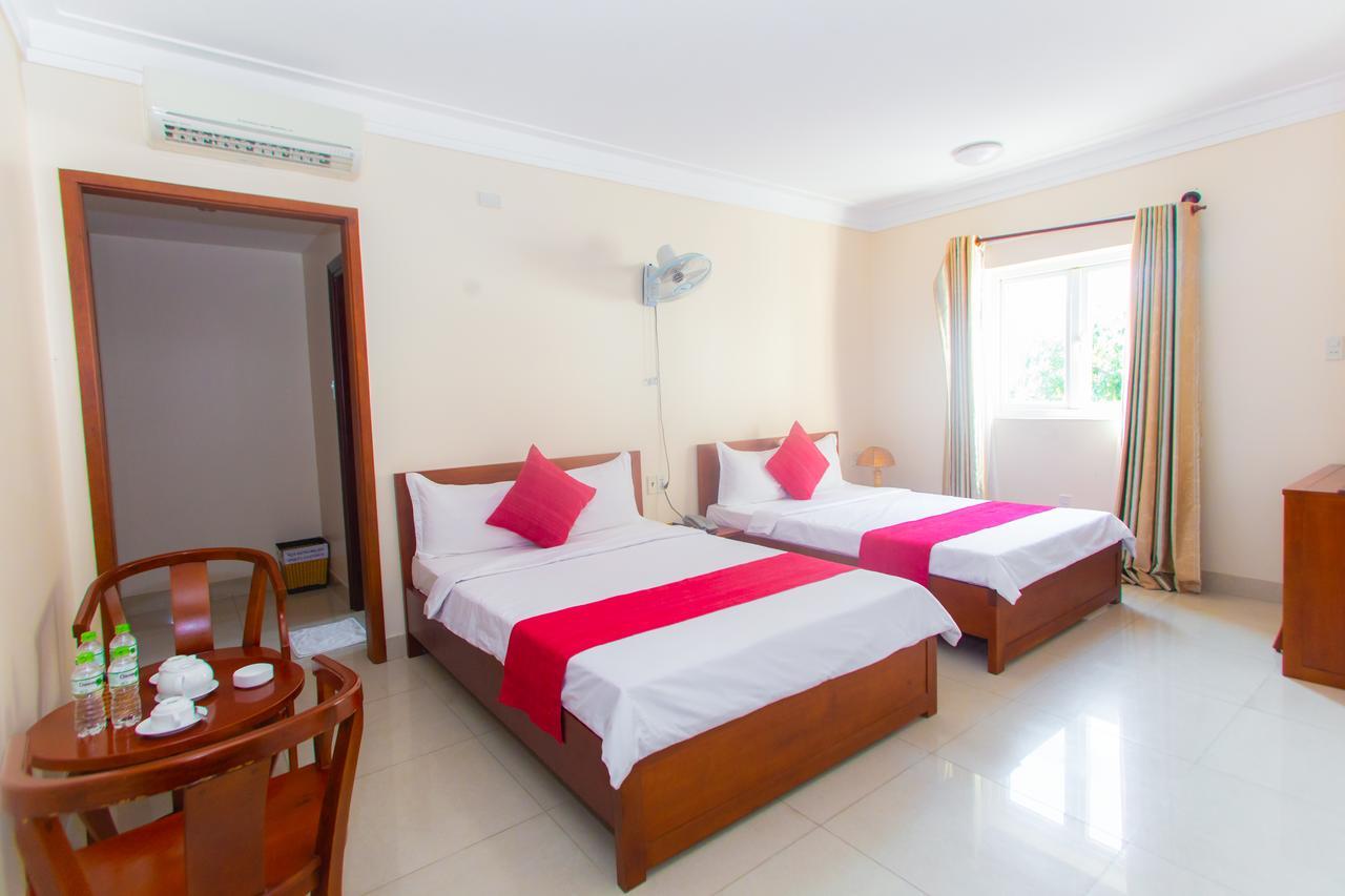 Dong Do Hotel Ho Chi Minh-stad Buitenkant foto