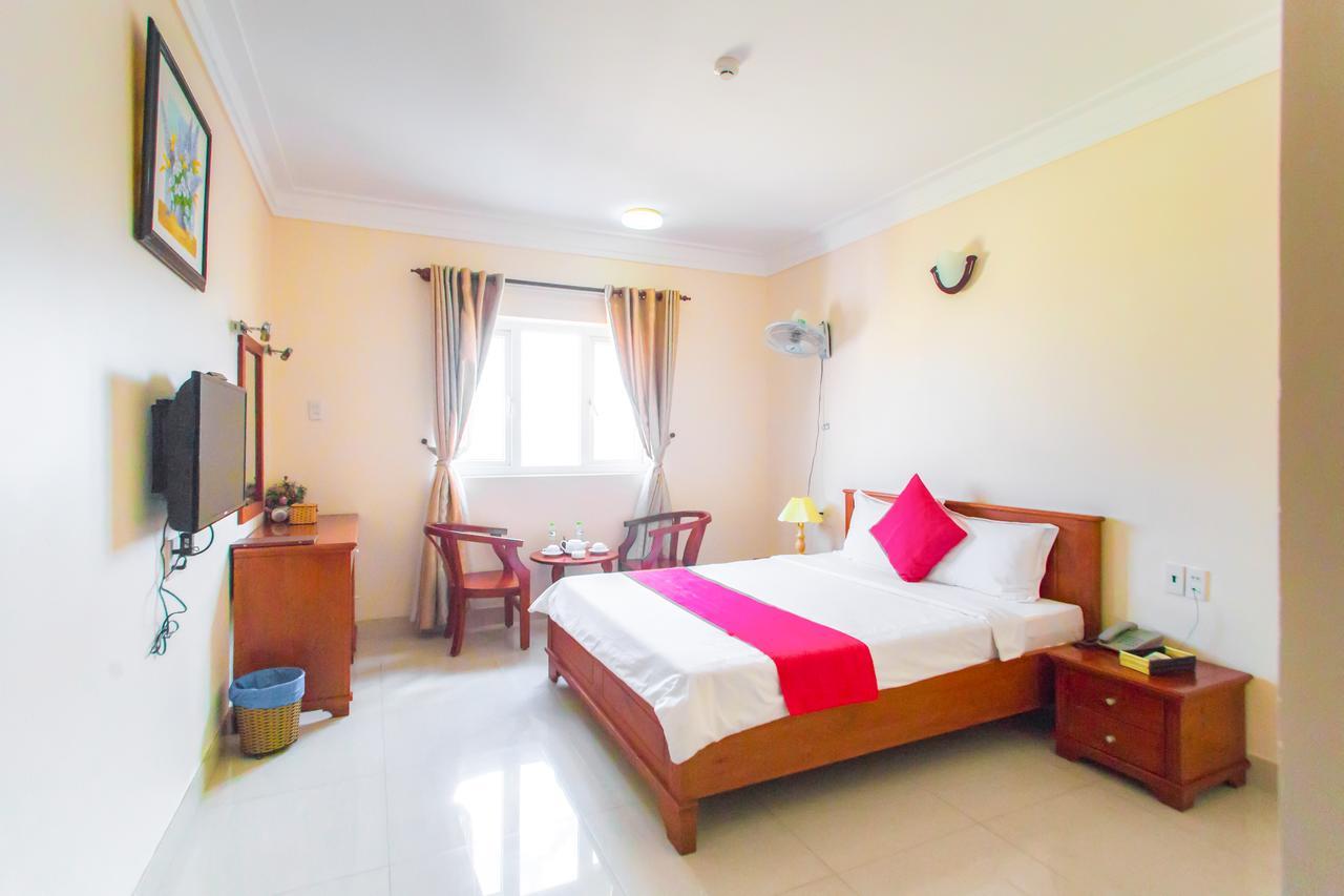 Dong Do Hotel Ho Chi Minh-stad Buitenkant foto