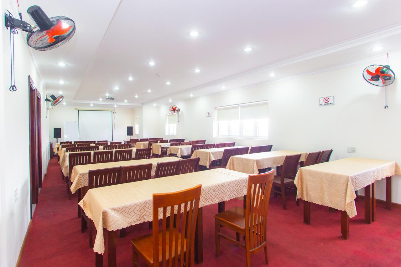 Dong Do Hotel Ho Chi Minh-stad Buitenkant foto