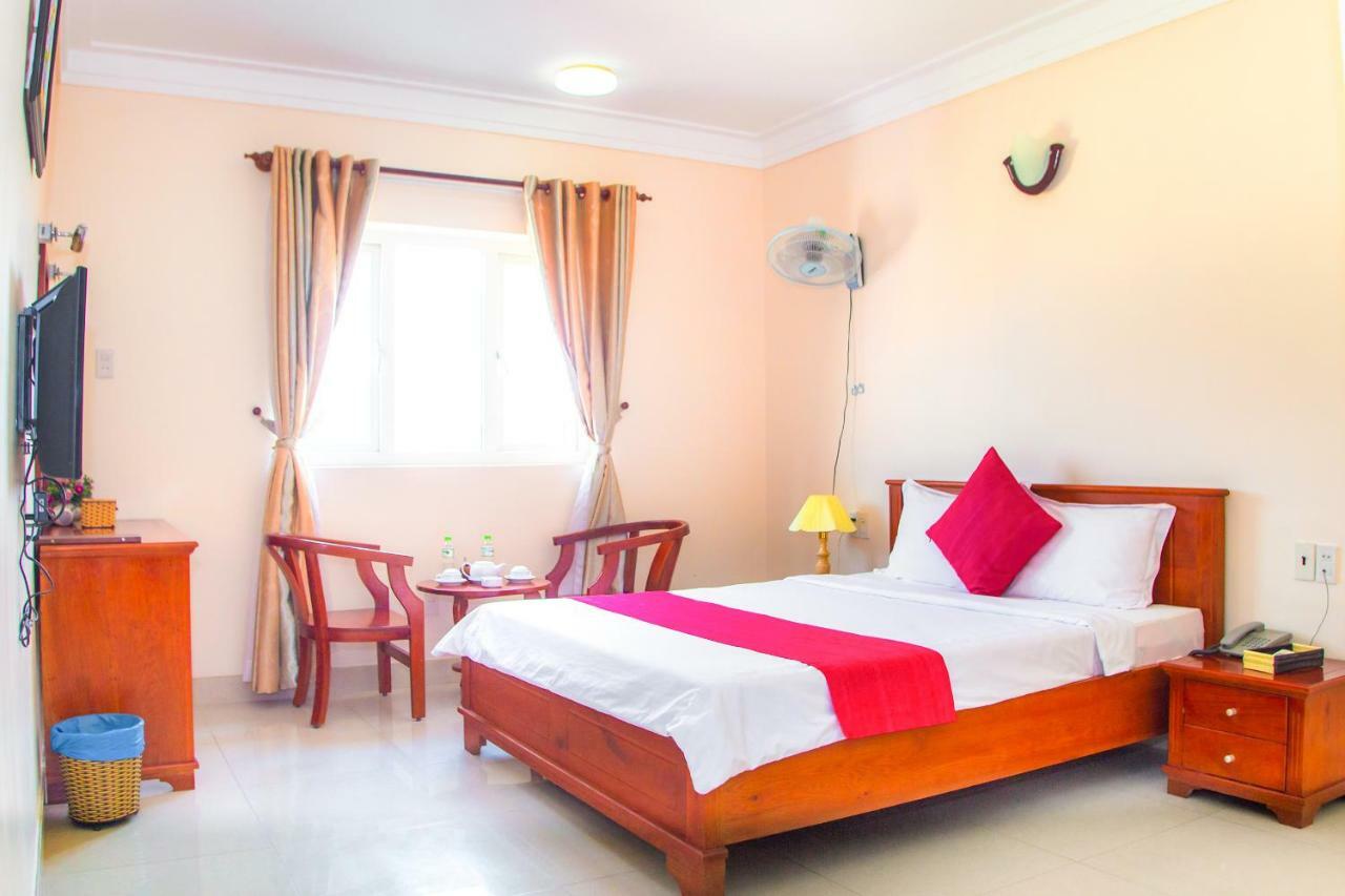 Dong Do Hotel Ho Chi Minh-stad Buitenkant foto